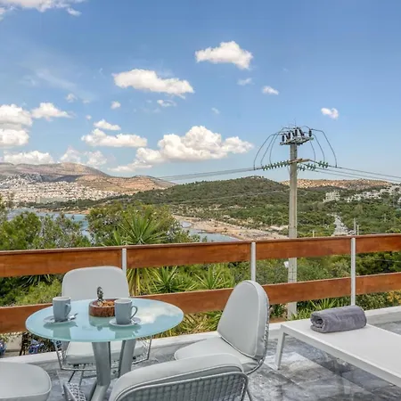 South Blue Sea View Apartment *